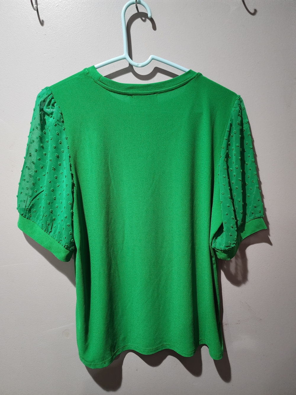 Green Puff-Sleeve Women's Top - Picture 3 of 5